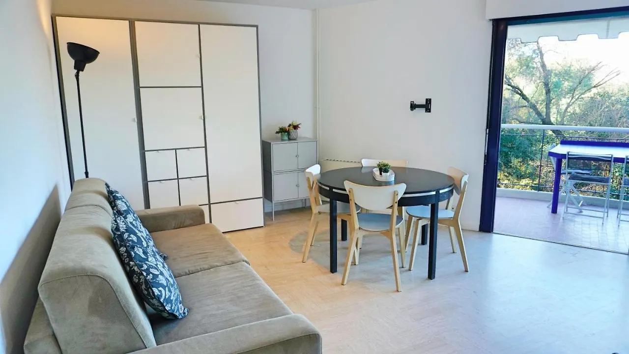 Apartamento Résidence Islette du Riou avec piscine By Palmazur Mandelieu